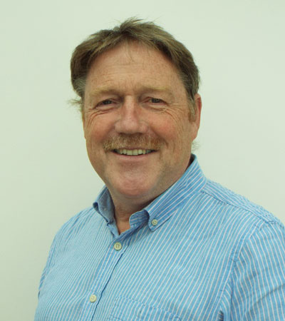 Dr David Shackles